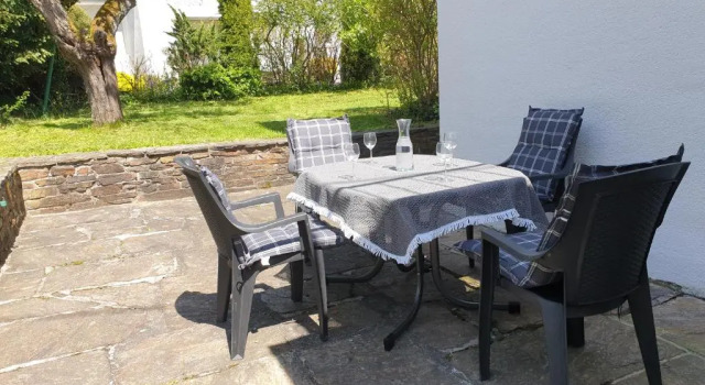 Апартаменты Цокольный этаж FAMILY APARTMENT LINZ Wohnen mit Garten am Fusse des Pöstlingbergs TOP LAGE Villenviertel