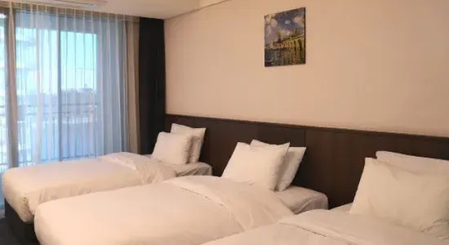Трёхместный номер Standard Ramada by Wyndham Gangwon Sokcho