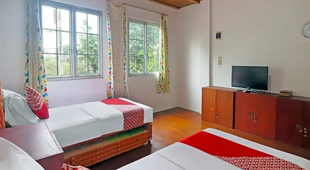 OYO 91807 Kemalasari Guesthouse, Rezerwuj Hotel Jambi 