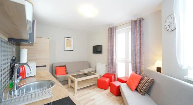 Студия с балконом Apartamenty EverySky Karpacz - Wilcza 3F_P