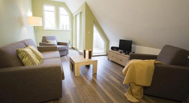 Der Westflügel Vogt Bernhard I WF-45, Book Hotel Stolpe auf Usedom Usedom