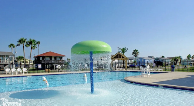 Reel Paradise by Ryson Vacation Rentals, Varaa Lomakoti Jamaica Beach USA