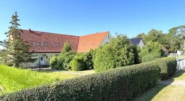 Ferienwohnungen Neuendorf VORP 242, Reservar Hotel Brünzow Alemanha