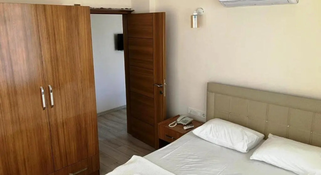 Christina Apart Otel