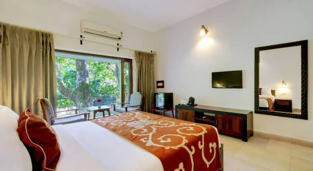 Семейный номер Standard Summit By The Ganges Beach Resort & Spa- The Signature Collection