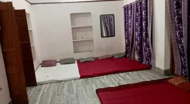 Номер Standard Shri Bholanath Atithi Bhavan