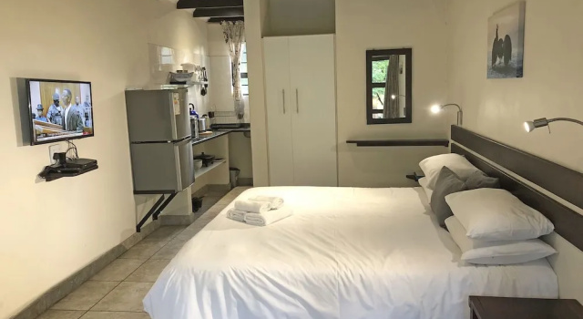 Номер Business Hills and Dales Accommodation