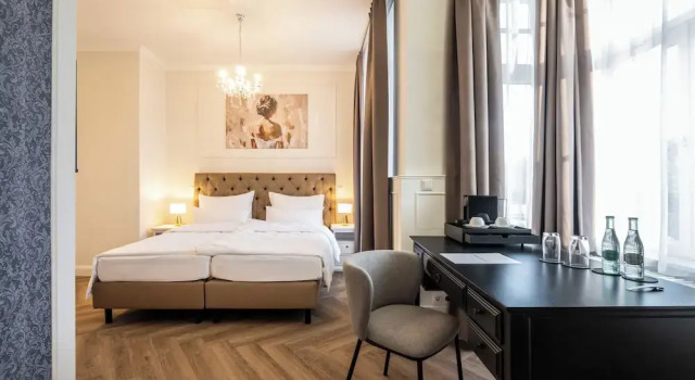 Полулюкс Hotel Alex an der Ahr