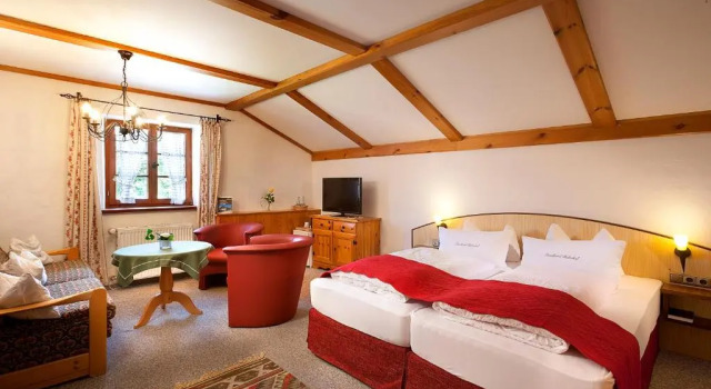 Семейный номер Standard Landhotel Huberhof