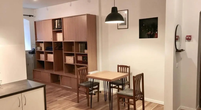 Апартаменты Mini Home Bookshop Studios