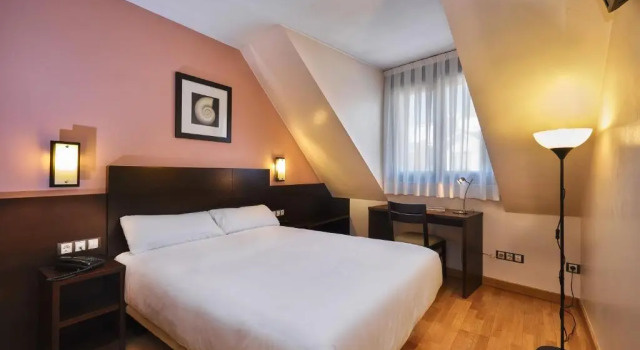 Двухместный номер Economy Hotel Castro Real
