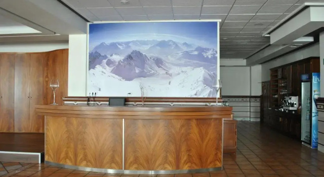 Hotel Restaurante Dama de Baza