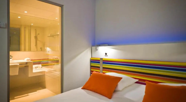 Двухместный номер Standard Mercure Angoulême Hôtel de France