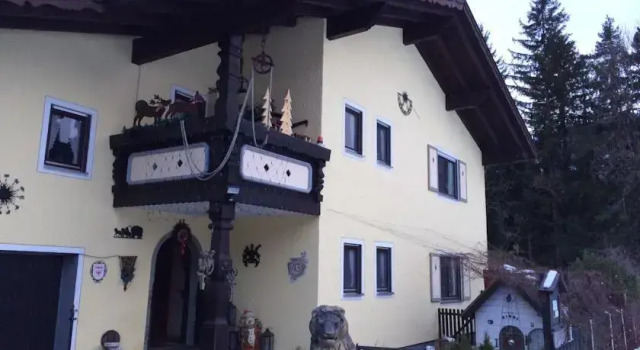 Ferienhaus Sonnenuhr, Reserva ahora Hotel Pinswang Reutte