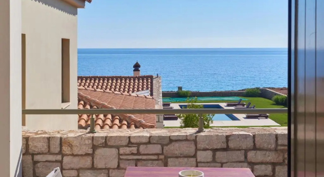 Двухместный номер Deluxe с балконом Callisto Seaside Homes & Suites