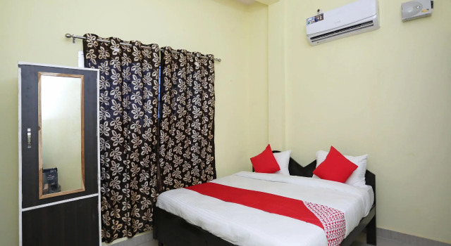 OYO 16386 Tapasya Palace