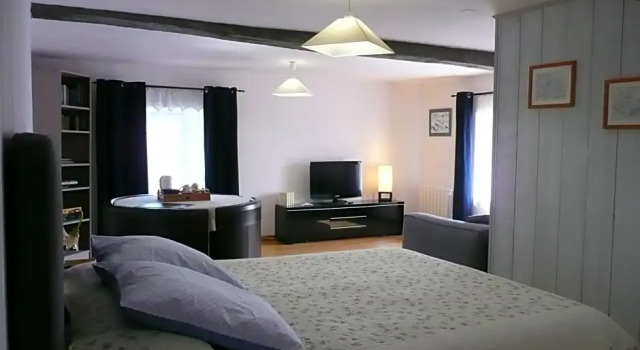 B&B DINAN la priquetais, Rezervați Bed and Breakfast Dinan 