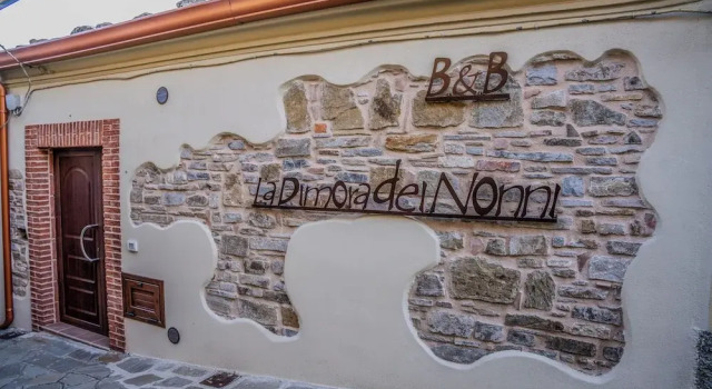 Camera in accogliente B&B ad Albidona, Book Bed and Breakfast Albidona Calabria
