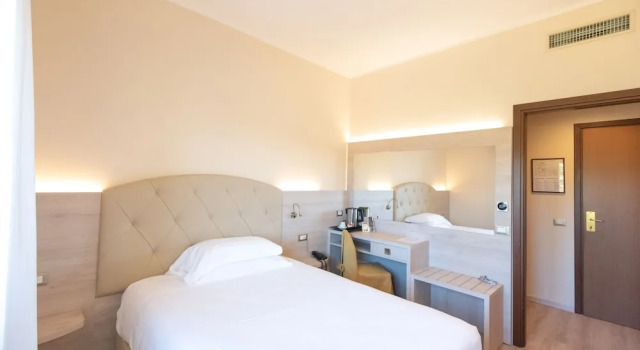 Одноместный номер Economy Hotel Castello Artemide Congressi