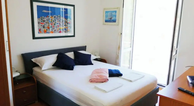 Insideout Apartment