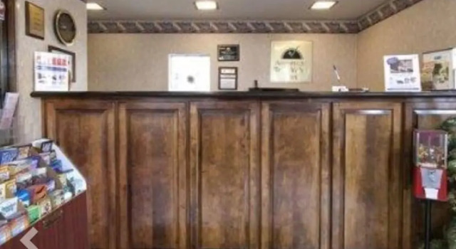 American Eagle Inn Fayetteville, Забронировать Отель Фаеттевилле Северная Каролина, рядом с Fayetteville Transportation Museum