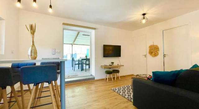 Cosy & Chill Appartements - 10 min de la mer - Jardin, Netflix, terrasse, fibre & parking, Rezervasyon Daire Cagnes-sur-Mer Alpes-Maritimes