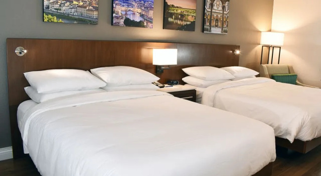 Delta Hotels by Marriott Indianapolis East, Reserva ahora Hotel Warren Township Indianápolis