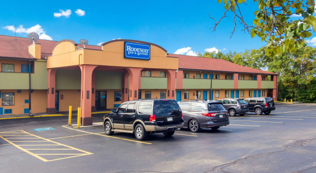 Rodeway Inn & Suites Monroeville-Pittsburgh, Buchen Sie Gasthaus Monroeville Pennsylvania