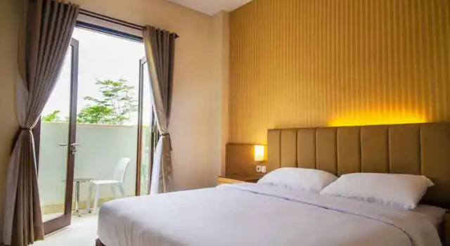 Amoris Hotel, Buchen Sie Hotel Purwokerto 