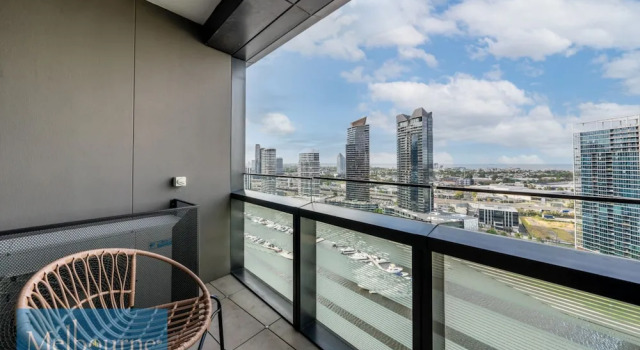 Апартаменты с 3 комнатами с балконом и с видом на гавань Melbourne Private Apartments - Collins Street Waterfront, Docklands