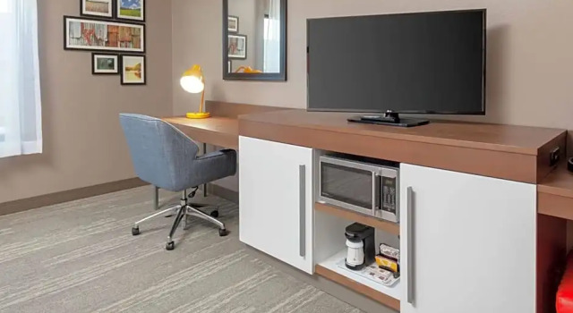 Двухместный люкс Hampton Inn & Suites Overland Park South