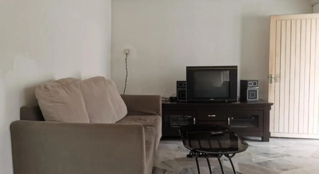 Cheerful 4-Bedrooms Residents Home