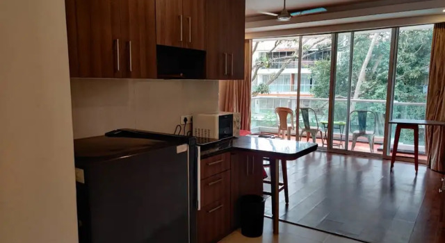 Aarju Luxurious Wave
