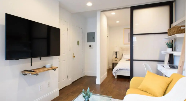 69-5a Modern Lower East Side 1BR Apt
