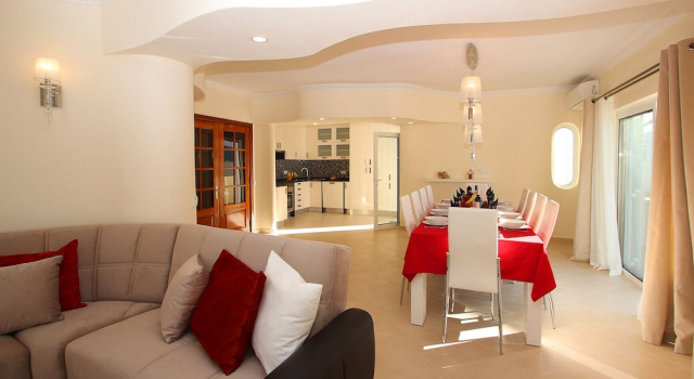 Villa Moorea by Algarve Vacation, Buchen Sie Villa Guia Barlavento