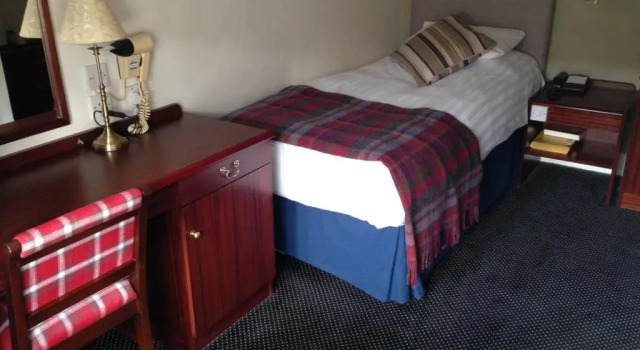 Номер Standard The Broadway Hotel