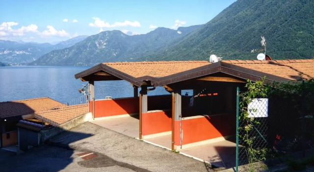 Lake View Gateway - by MyHomeInComo, Prenota Appartamento Hotel a Como con parcheggio, Parcheggio