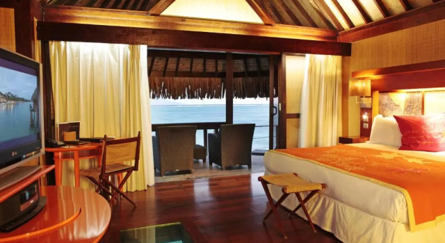 Двухместное бунгало Overwater Superior Sofitel Kia Ora Moorea Beach Resort