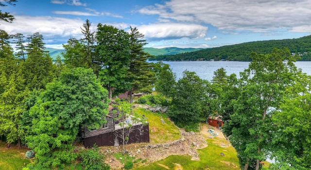 Коттедж Waterfront Lake George Cabin: Walk to Water