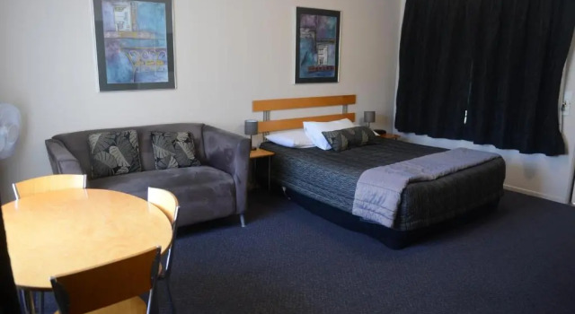 Апартаменты Victoria Court Motor Lodge