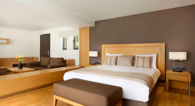 Двухместный полулюкс Deluxe с видом на сад Wyndham Loutraki Poseidon Resort