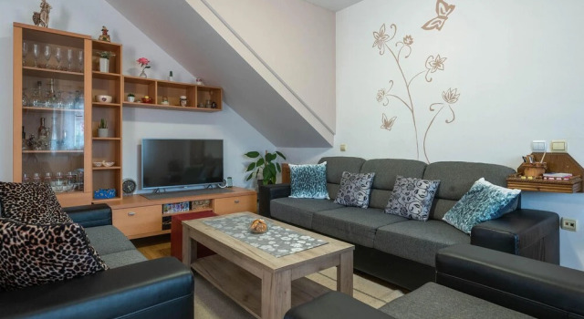 Stunning Home In Marcana With Wifi, Reserva ahora Hotel Loborika Pula