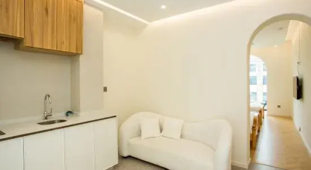 Семейный люкс с 2 комнатами Yichang Nayun Homestay (Three Gorges Dam Tourist Area)