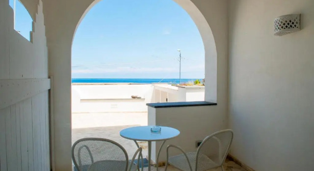 Трёхместный номер Standard с частичным видом на море Hotel Cutimare - Aeolian Charme