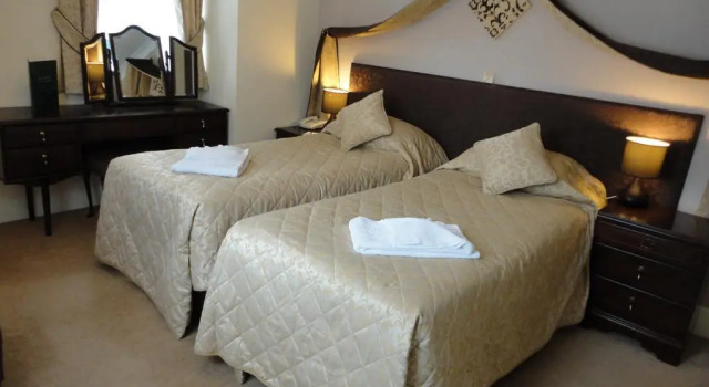 Bourne Hall Country Hotel, Book Hotel Hoteller i Shanklin med pool, Swimmingpool