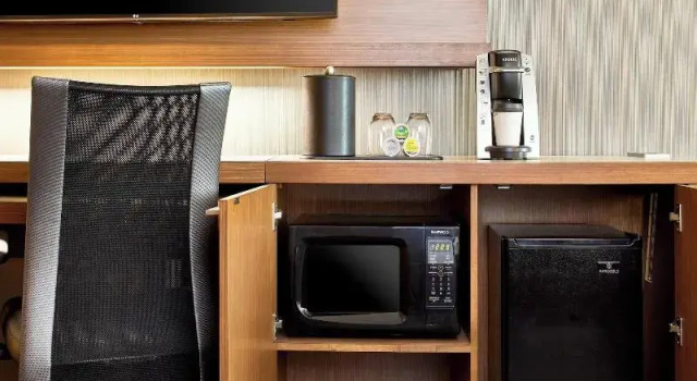 Номер Standard Courtyard Baltimore Downtown/McHenry Row