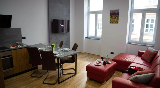 AM-Residence No 8
