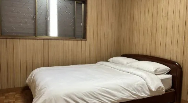 Трёхместный номер Standard KIX House Waraku III: 5BR Roomshare/Vacation Home Near Kansai Airport
