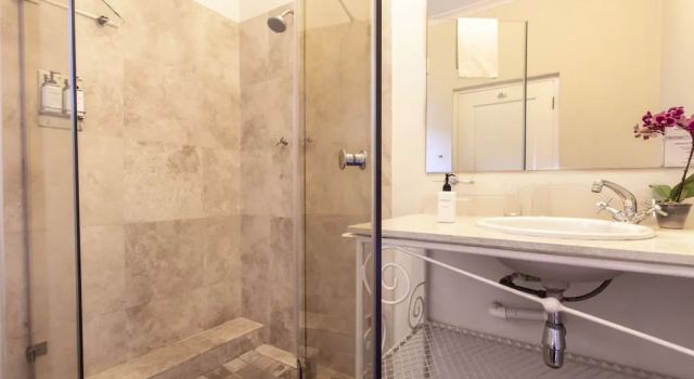 Двухместный номер Standard Цокольный этаж c 1 комнатой Auberge Burgundy Boutique Hotel & Spa