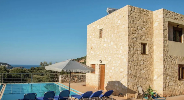 Вилла Beautiful new Stone Villa, Large Private Pool, Privacy, View of bay Bali, NW